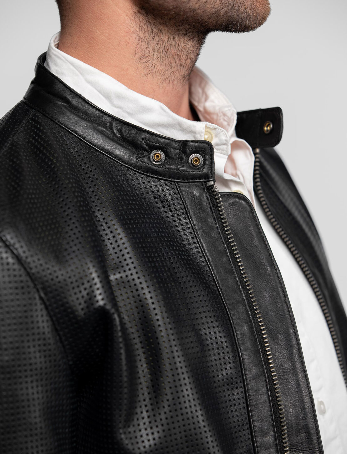 104208-knapp-noir-(3)