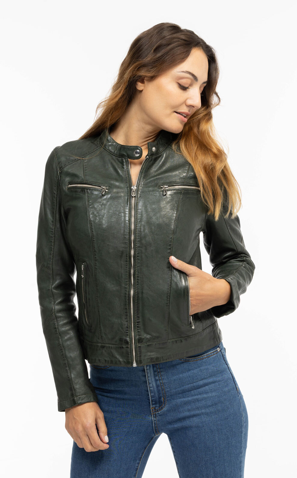 CG25-Femmes-102581-0308BD