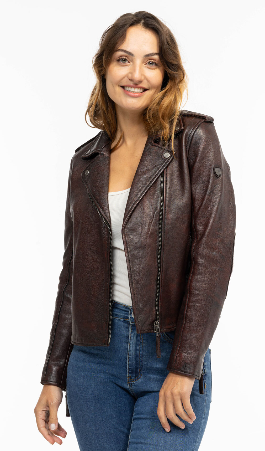 CG25-Femmes-1101-0734-0733B