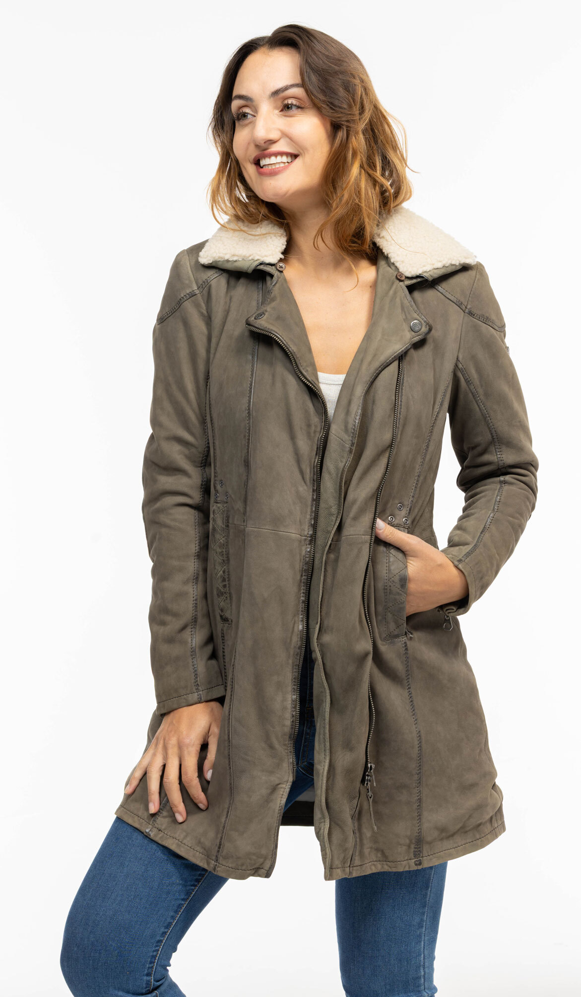 CG25-Femmes-LYDA-1326BD