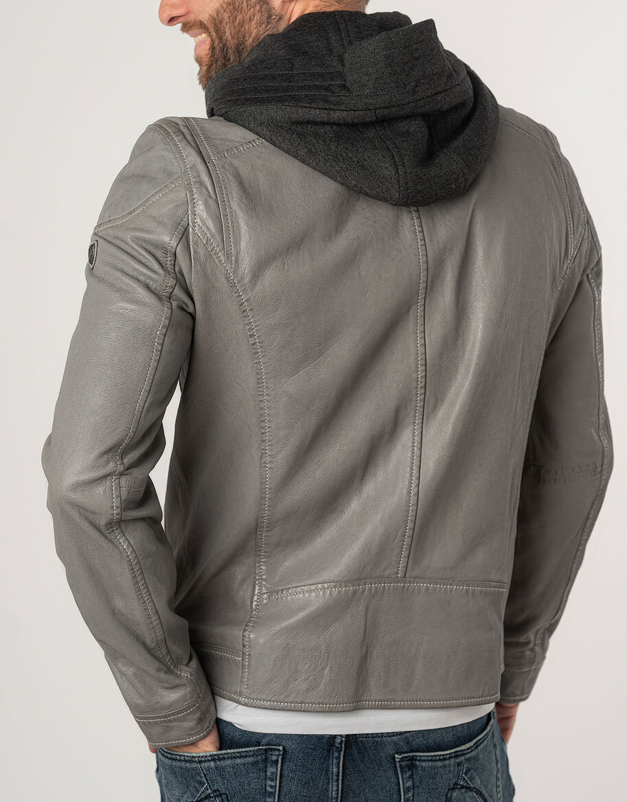 karlos-gris-dos-principale