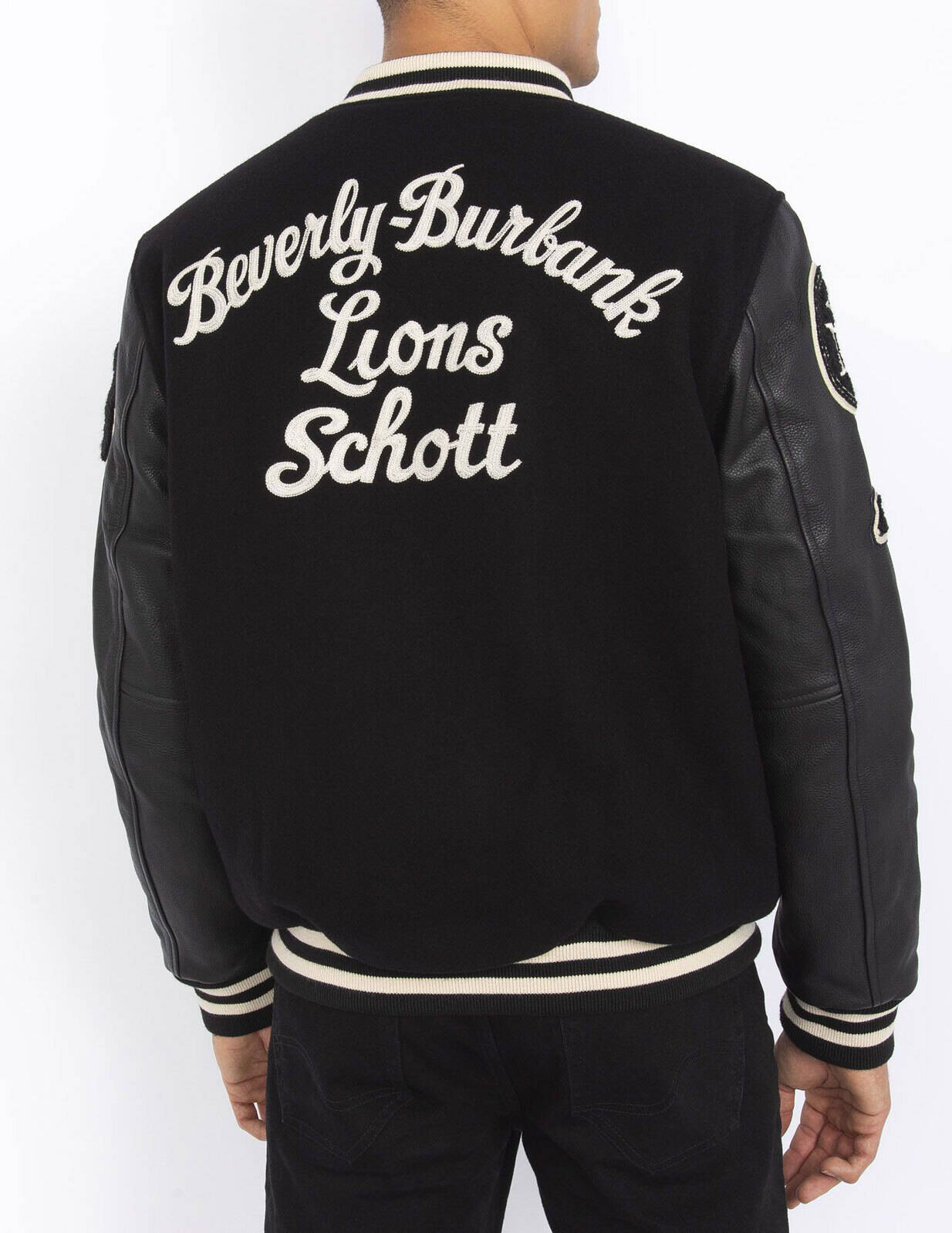 lcbowler__black__pback_1