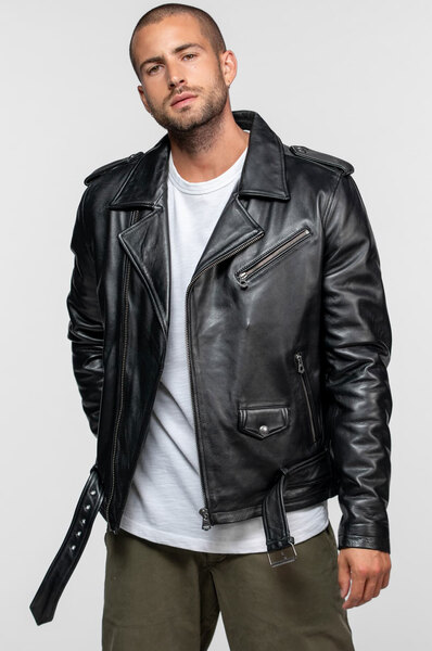 100968-RICK-BLACK-(2)-min