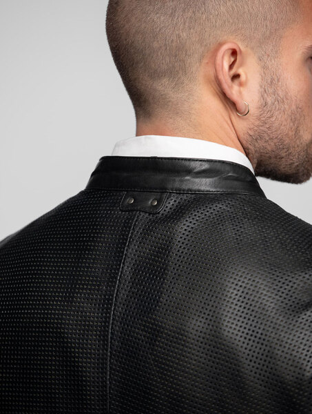 104208-knapp-noir-(1)