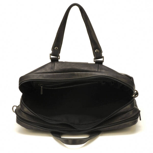 202804-noir-interieur