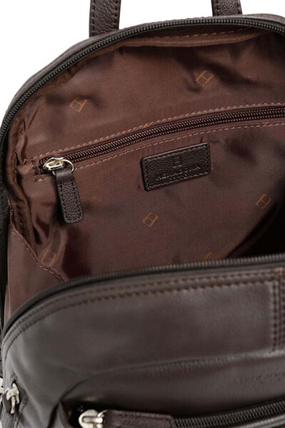 469588-marron-ouvert