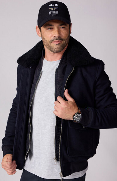 radar-navy-face-ouvert